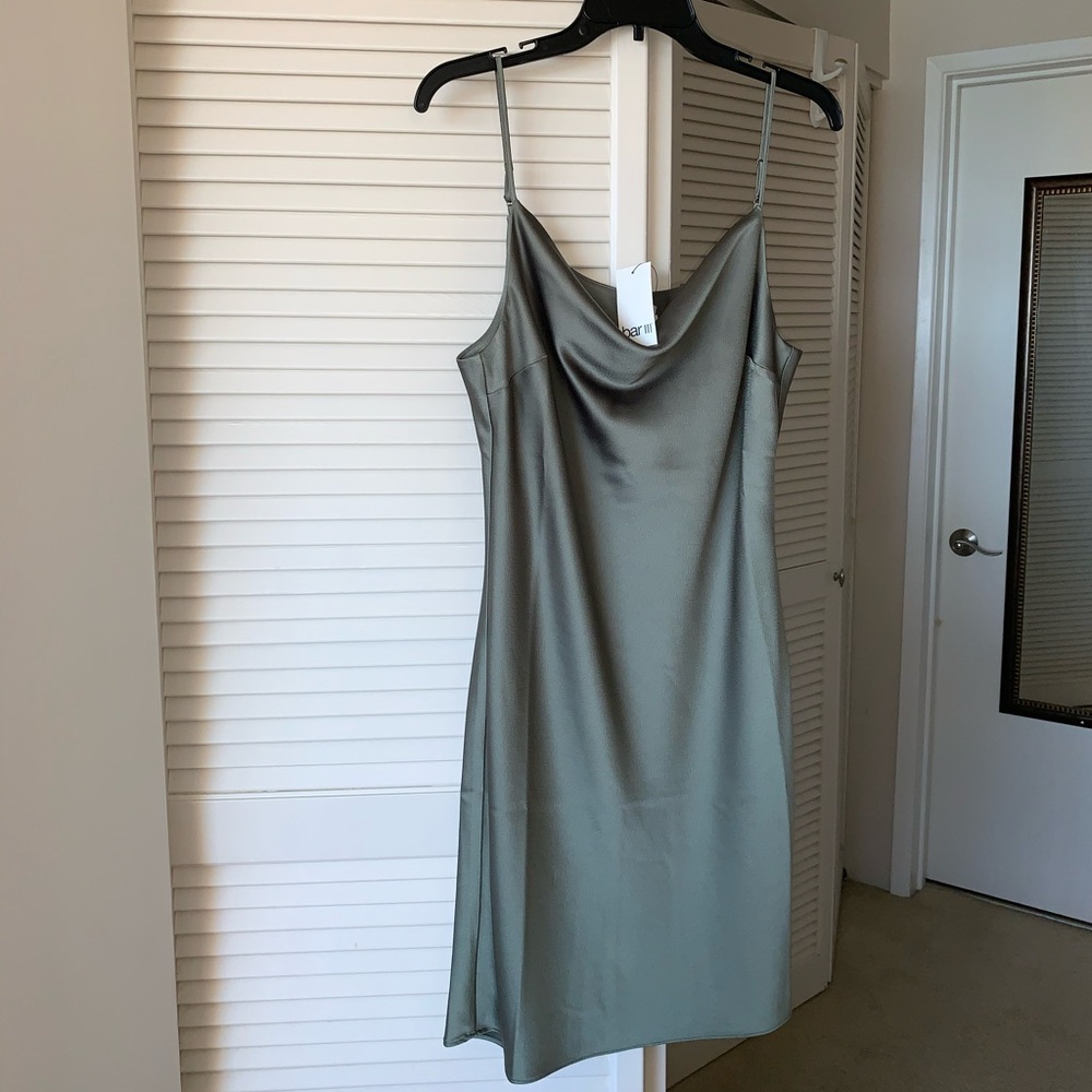 NWT. Green silky Bar III dress.